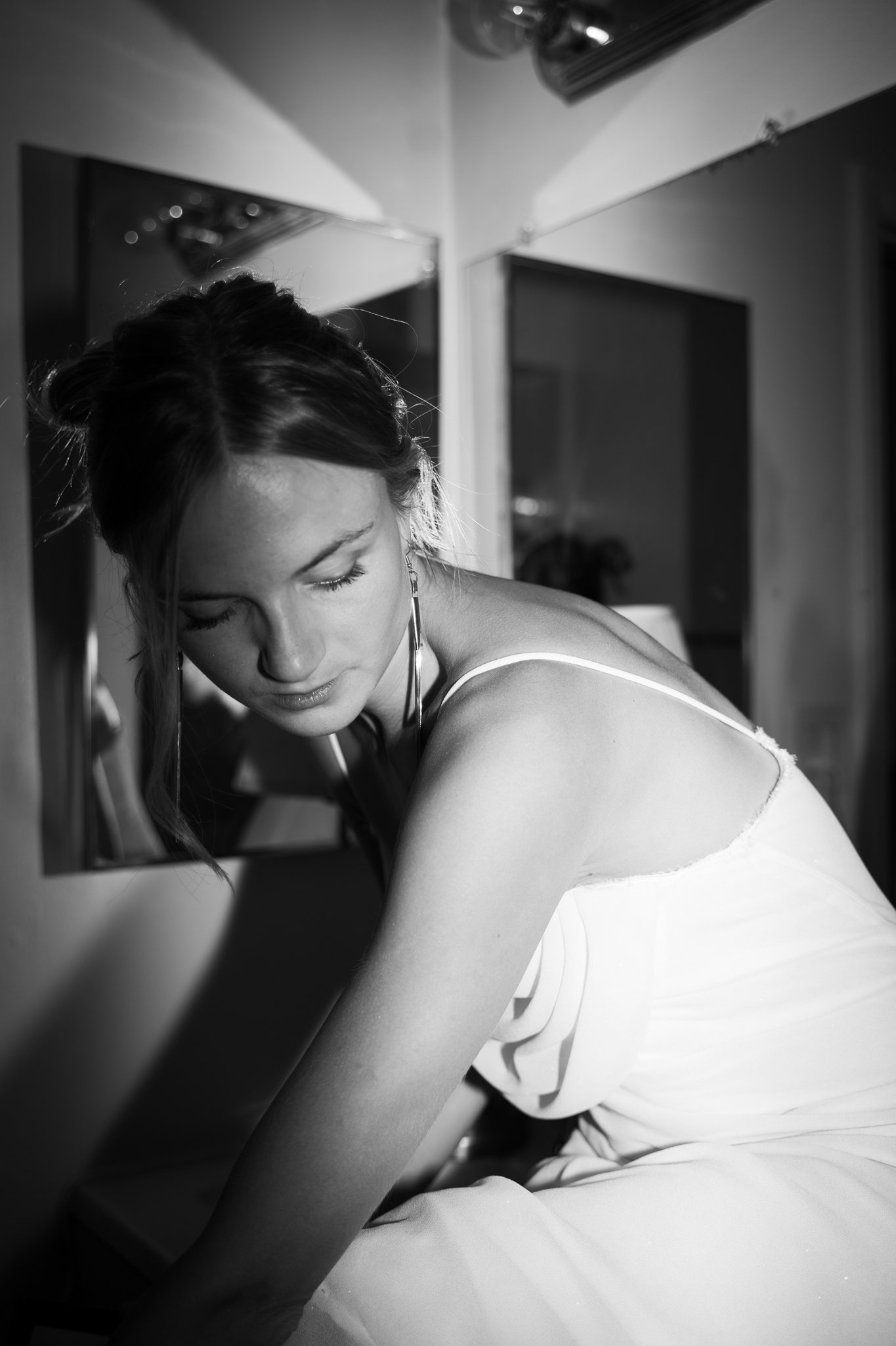 Woman igetting dressed